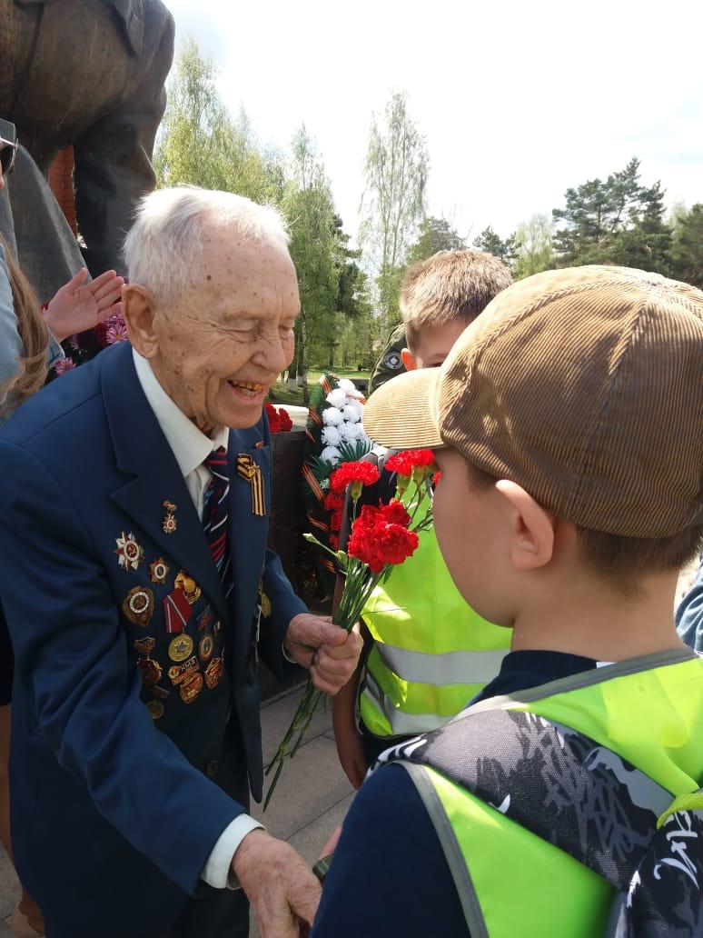 Красногорск поздравляет ветеранов