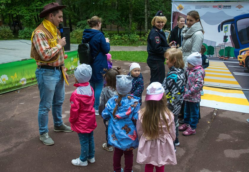 Посетителей детского городка «Сказочный» однозначно научили понимать правила дорожного движения