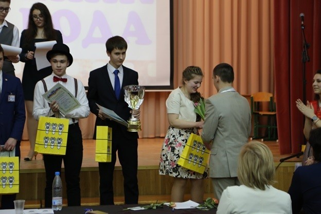 Три красногорских школьника  награждены путевками в «Международный детский центр «Артек»