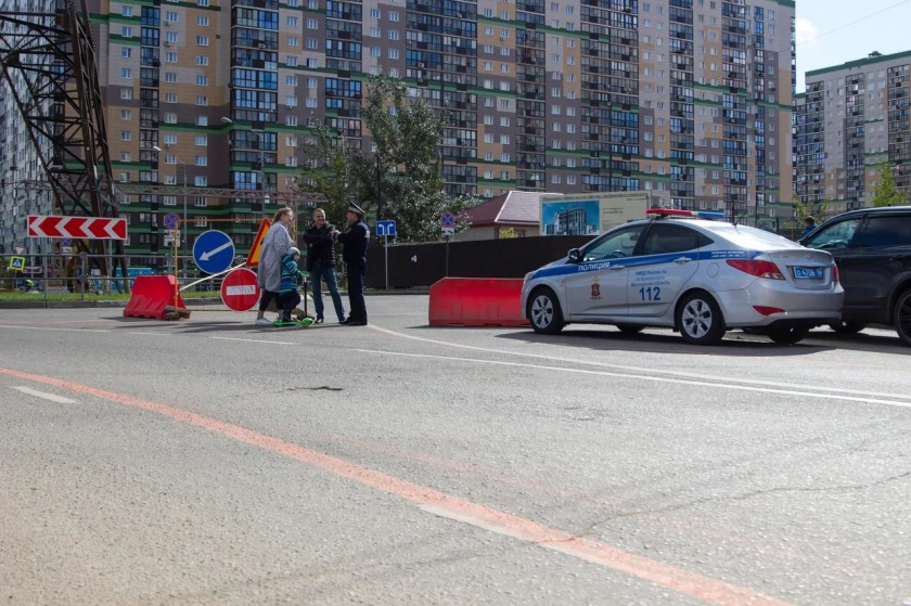 На Путилковском шоссе регулируется автотрафик