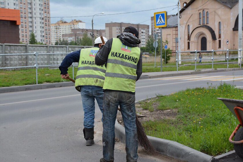 Замглавы по транспорту проинспектировал дороги в Нахабино