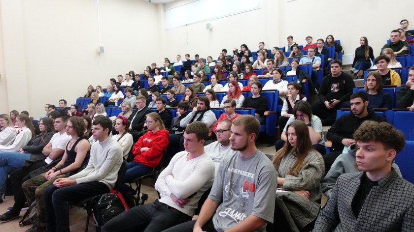Красногорским студентам провели лекцию "Как отличить ложь в работе?"