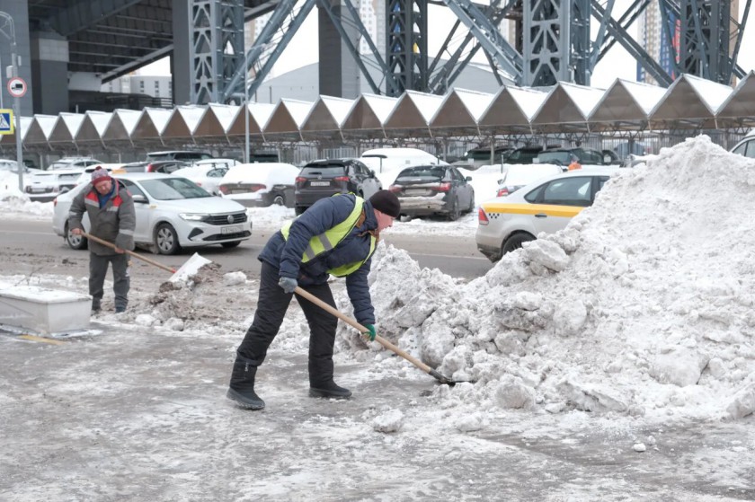В Красногорске за неделю убрали свыше 2650 кубометров снега