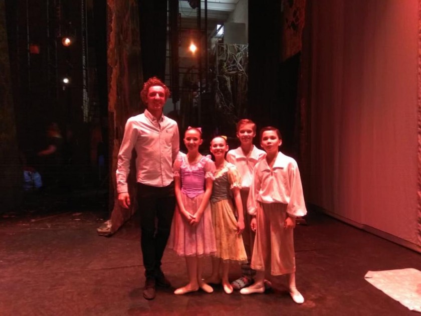 Воспитанники Красногорского хореографического училища участвуют в профессиональных театральных постановках