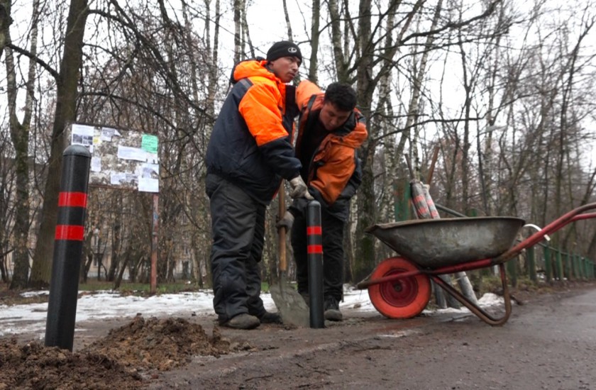 В поселке Архангельское отремонтированы три участка тротуаров