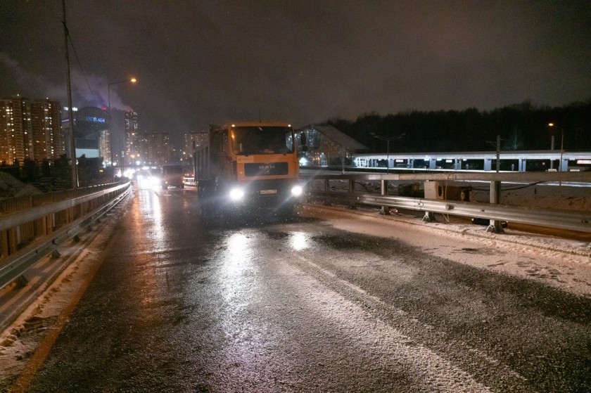 Рабочее движение открыто по разворотной эстакаде в Павшинской пойме