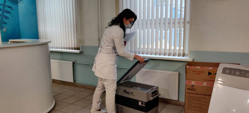 В больницы Красногорска переданы две морозильные камеры для вакцины от COVID-2019