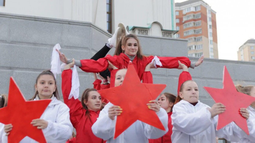 Молодежь Красногорска поддержала всероссийскую акцию в память о погибших в Великой Отечественной войне