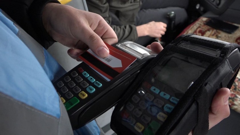 Маршрутные такси в Путилкове проверили на исправность терминалов оплаты