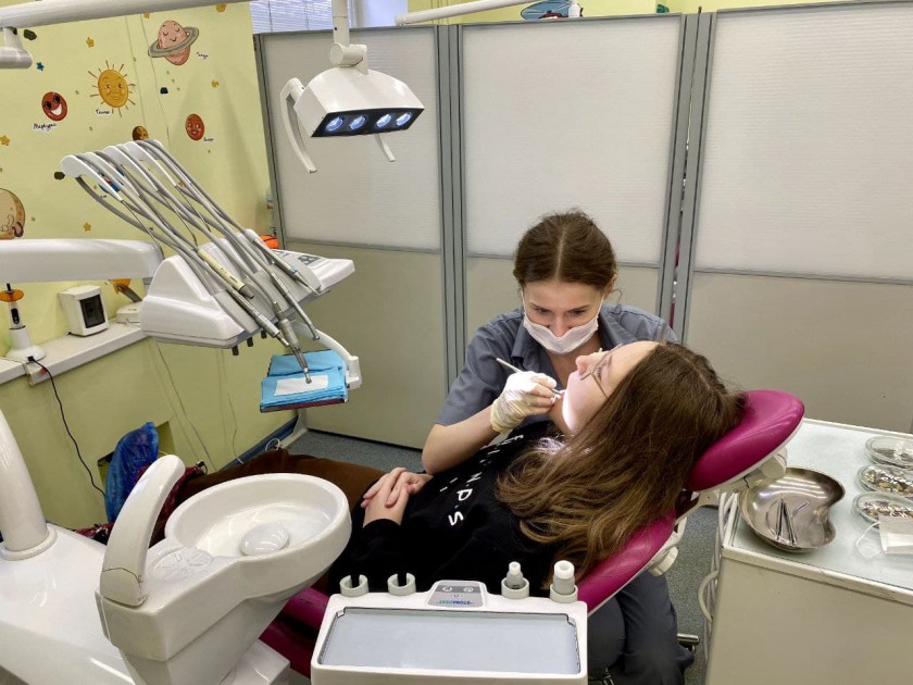 Красногорских стоматологов поздравили с профессиональным праздником