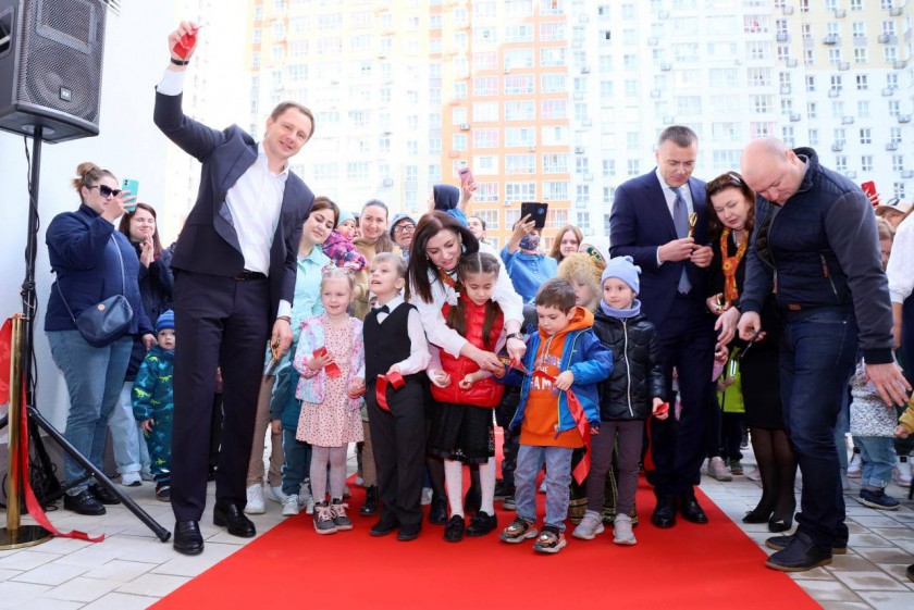 Дмитрий Волков открыл детский сад на 235 мест в Путилково