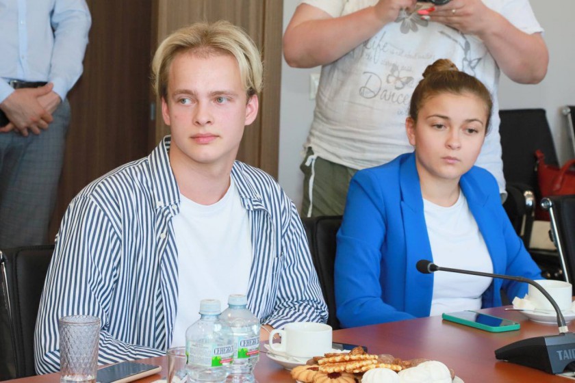 Глава Красногорска пообщался с молодежью округа