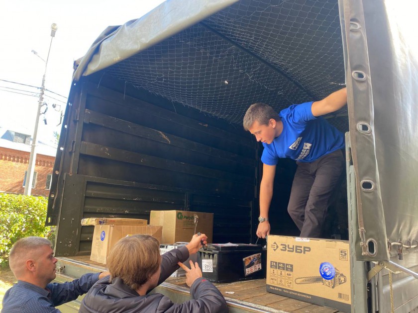 Более четырёх тонн гуманитарной помощи отправили красногорцы беженцам из ДНР и ЛНР