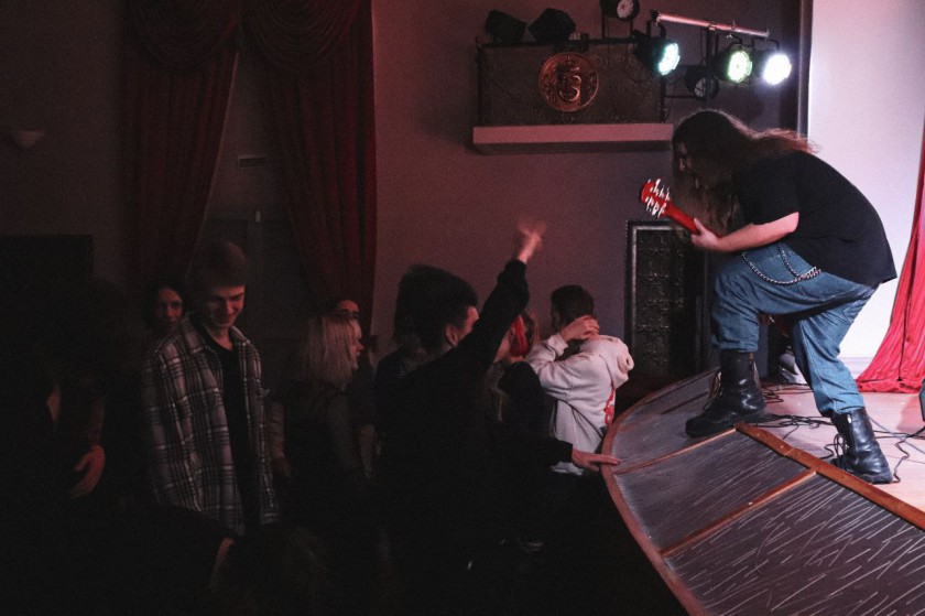 Красногорские музыканты провели концерт «Рокстория: Финал-22»