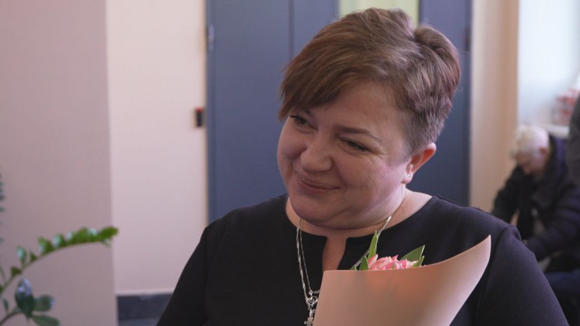 Партийцы в Красногорске поздравили женщин с 8 Марта
