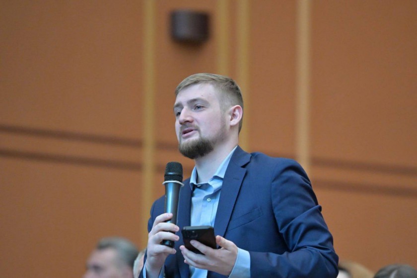 Дмитрий Волков провёл оперативное совещание