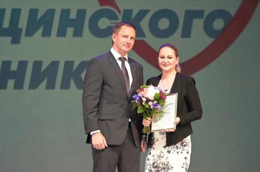 Дмитрий Волков поздравил медицинских работников с профессиональным днем