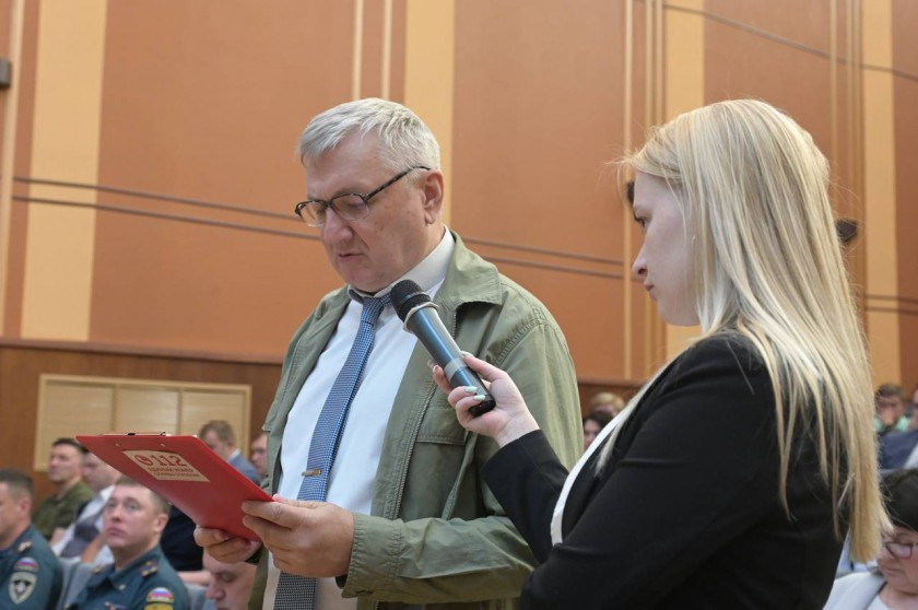 Главные темы предстоящей недели обсудили на оперативном совещании в Красногорске