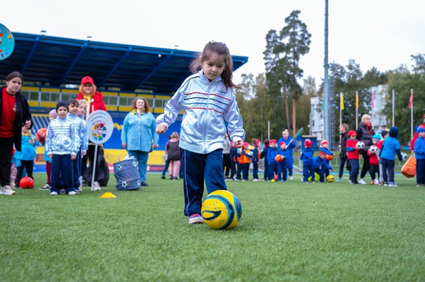 62 команды приняли участие в фестивале футбола среди команд детских садов Красногорска