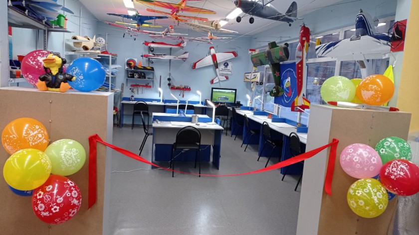 Школьные авиамастерские красногорского клуба «Зигзаг» открылись после ремонта
