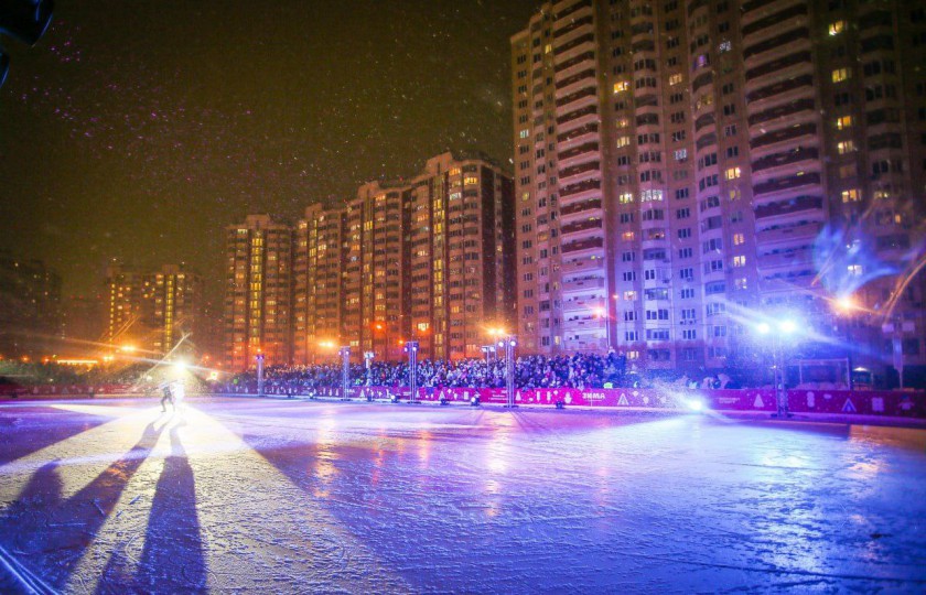 Ледовый спектакль «Чемпионы» состоялся на катке образовательного центра «Вершина» в Путилково