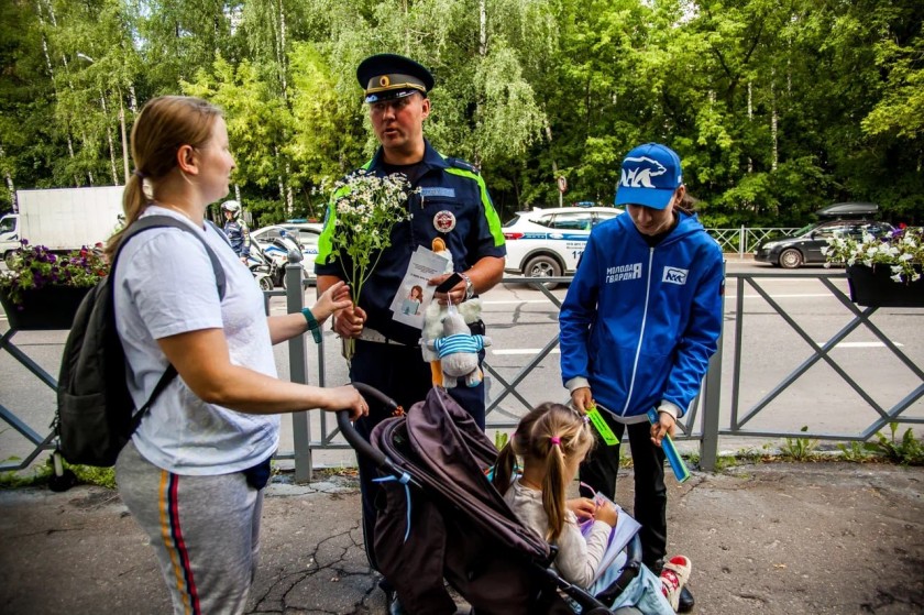 В Красногорске прошла акции «Везу детей безопасно!»