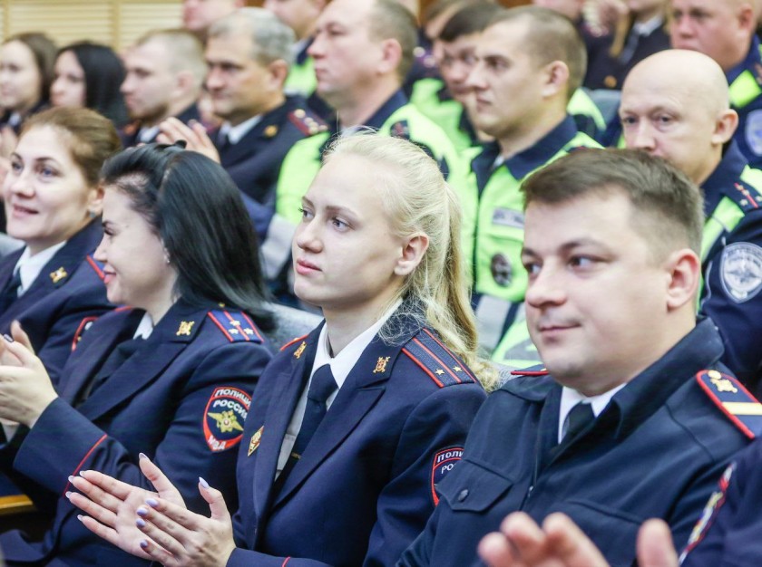 Дмитрий Волков наградил сотрудников органов внутренних дел Российской Федерации