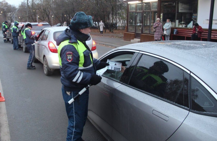 Безопасность детей в автомобиле: рейды Госавтоинспекции в городском округе Красногорск