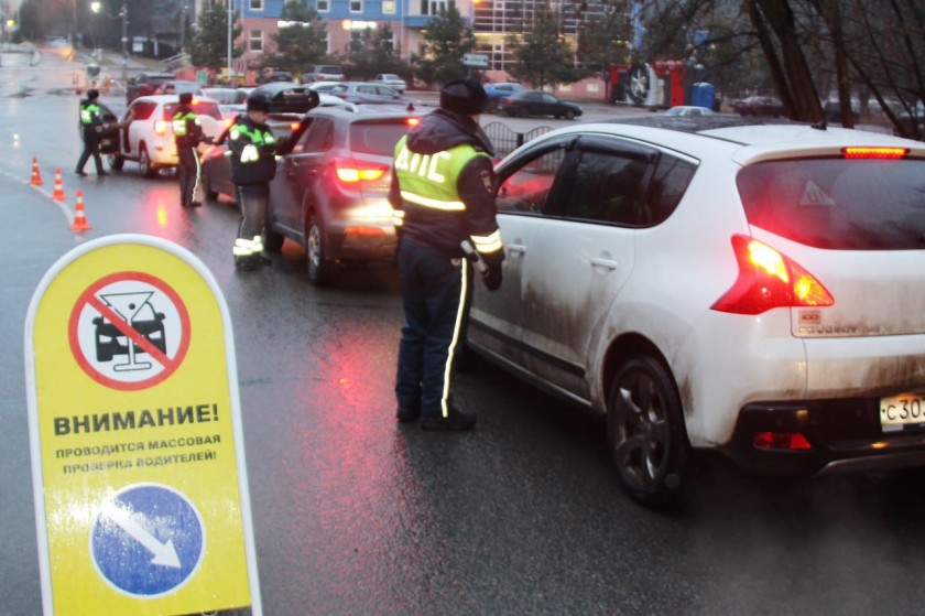 Водителям Красногорска напомнили об опасности управления автомобилем в нетрезвом виде