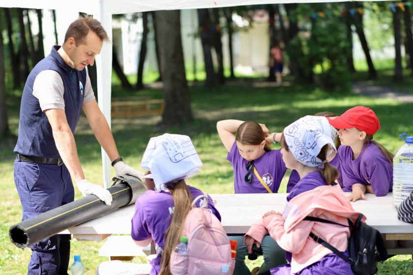 Мособлгаз организовал бесплатный отдых в подмосковном летнем лагере для 200 детей