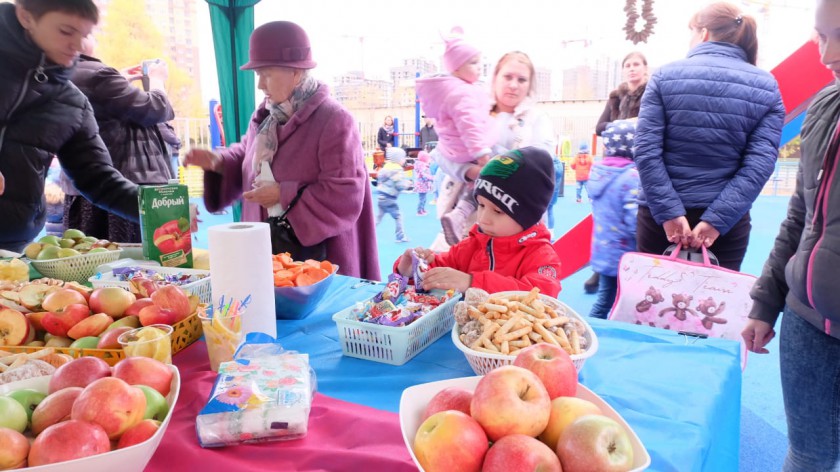 Губернаторскую детскую площадку открыли в Путилкове