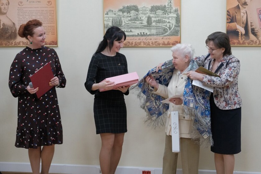 В Красногорске поздравили долгожителей и семейные пары с юбилеем
